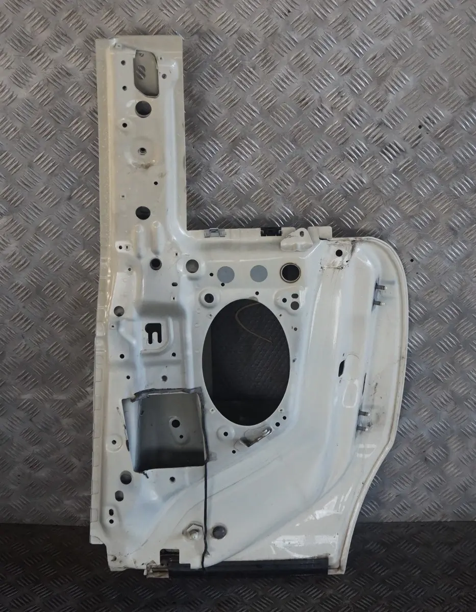 Clubdoor Porta Posteriore Destra Pepe Bianco per Mini Clubman R55 con numero di parte 7312189 Mini Clubman R55 Clubdoor Porta Posteriore Destra Pepe Bianco - SKU 7312189-PW1 - Numero di parte 7312189