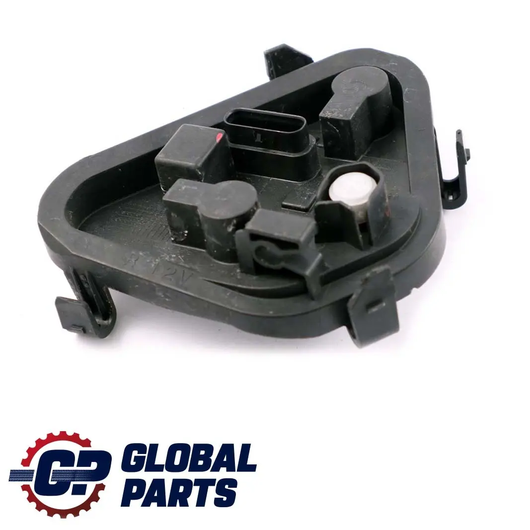  Lampenfassung Hinten BMW F30 F80 M3 Seitenteil Rechts Außen - SKU 7313044 - Teilenummer 7313044