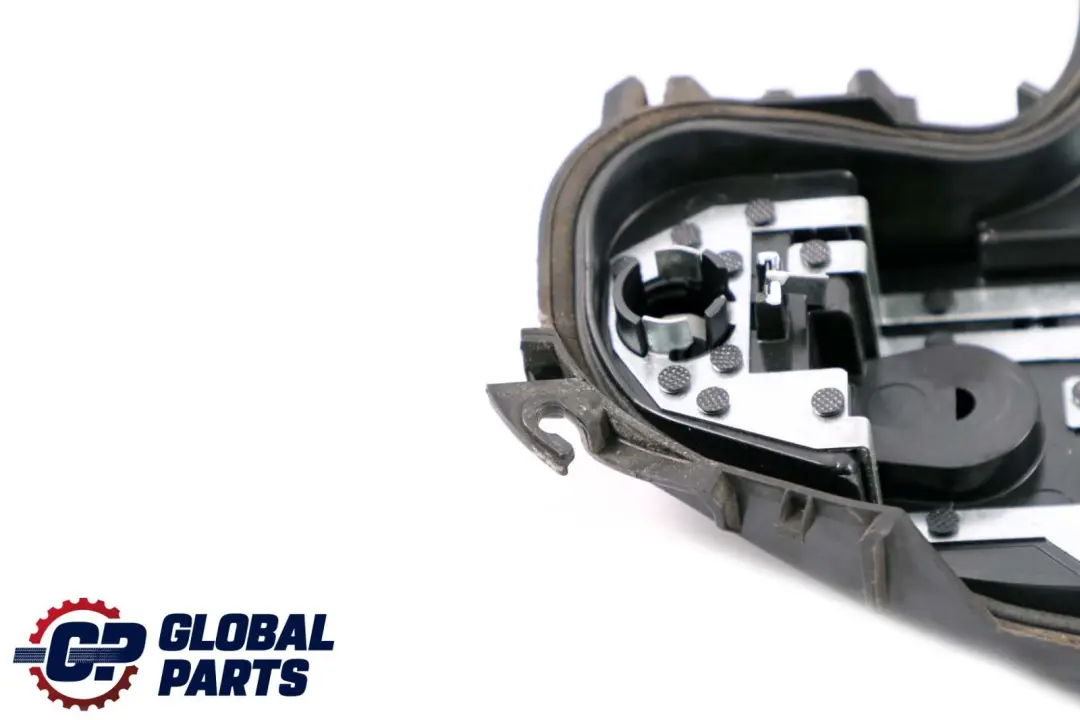 Lampenträger Heckleuchte Seitenwand Hinten Rechts BMW F20 F21 - SKU 7315200 - Teilenummer 7315200