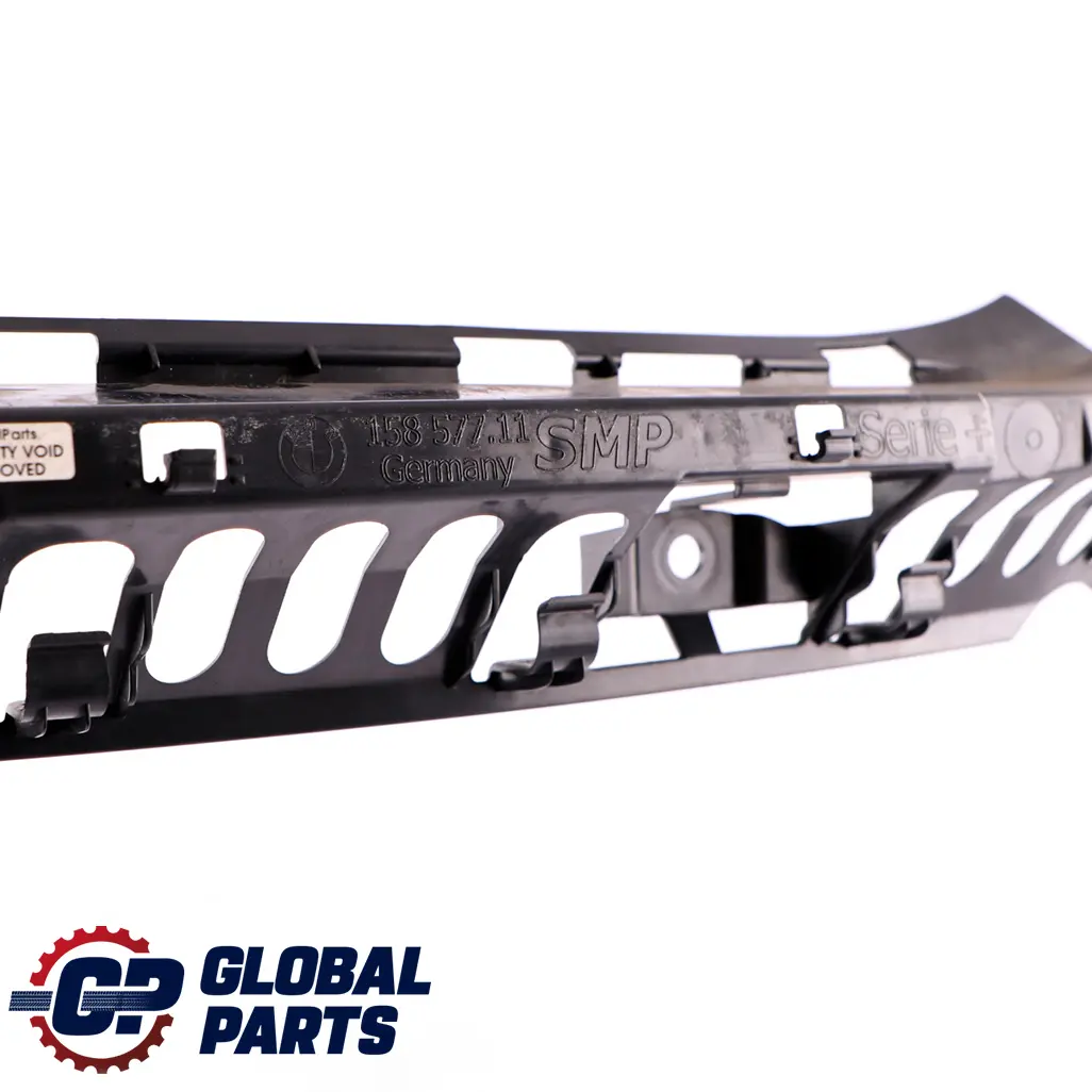BMW F32 F33 M Sport Pare-chocs arrière Support fixation de guide central - SKU 7316350 - Numéro de pièce 7316350