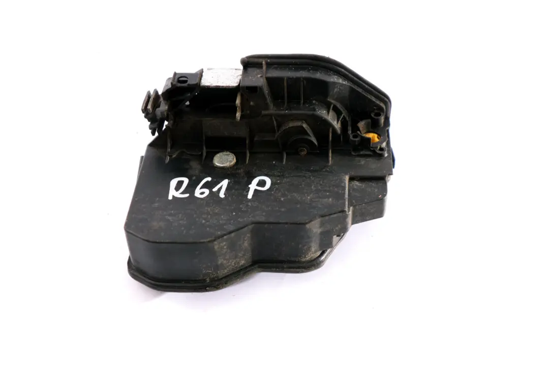 Right Front Door Latch Actuator Catch to BMW X3 F25 X5 E70 X6 E71 with Part number 7318422 BMW X3 F25 X5 E70 X6 E71 Right Front Door Latch Actuator Catch - SKU rhd-7318422 - Part number 7318422