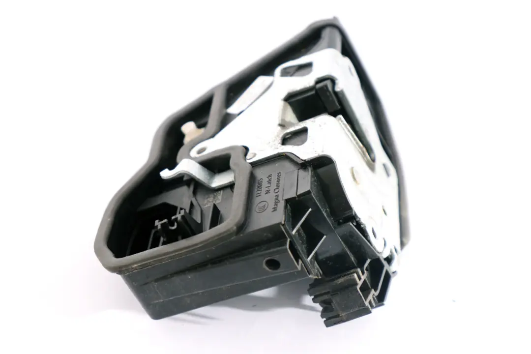 Right Front Door Latch Actuator Catch to BMW X3 F25 X5 E70 X6 E71 with Part number 7318422 BMW X3 F25 X5 E70 X6 E71 Right Front Door Latch Actuator Catch - SKU rhd-7318422 - Part number 7318422