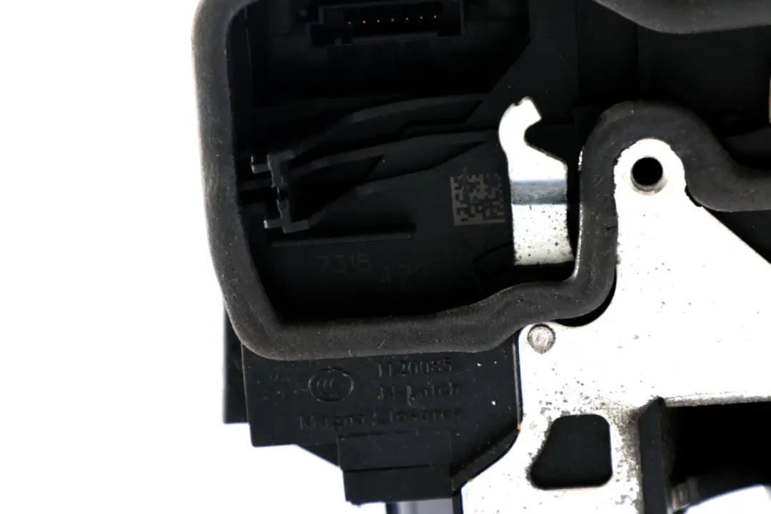 Right Front Door Latch Actuator Catch to BMW X3 F25 X5 E70 X6 E71 with Part number 7318422 BMW X3 F25 X5 E70 X6 E71 Right Front Door Latch Actuator Catch - SKU rhd-7318422 - Part number 7318422