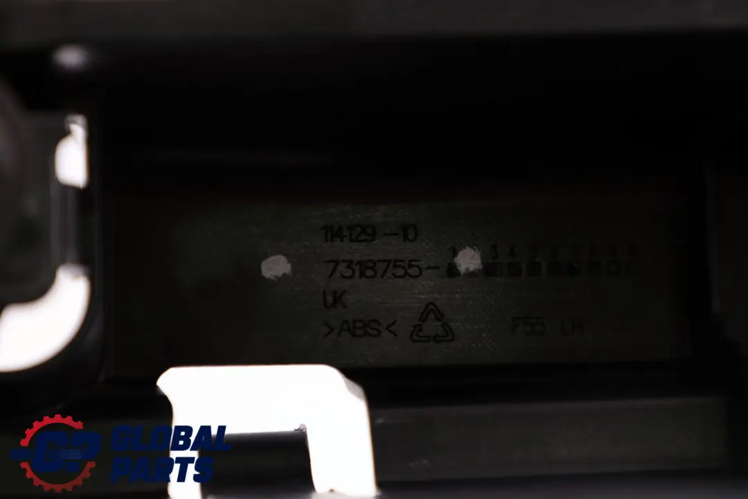 Mini Cooper One F55 Guide pour pare-chocs arrière côté gauche - SKU 7318755 - Numéro de pièce 7318755