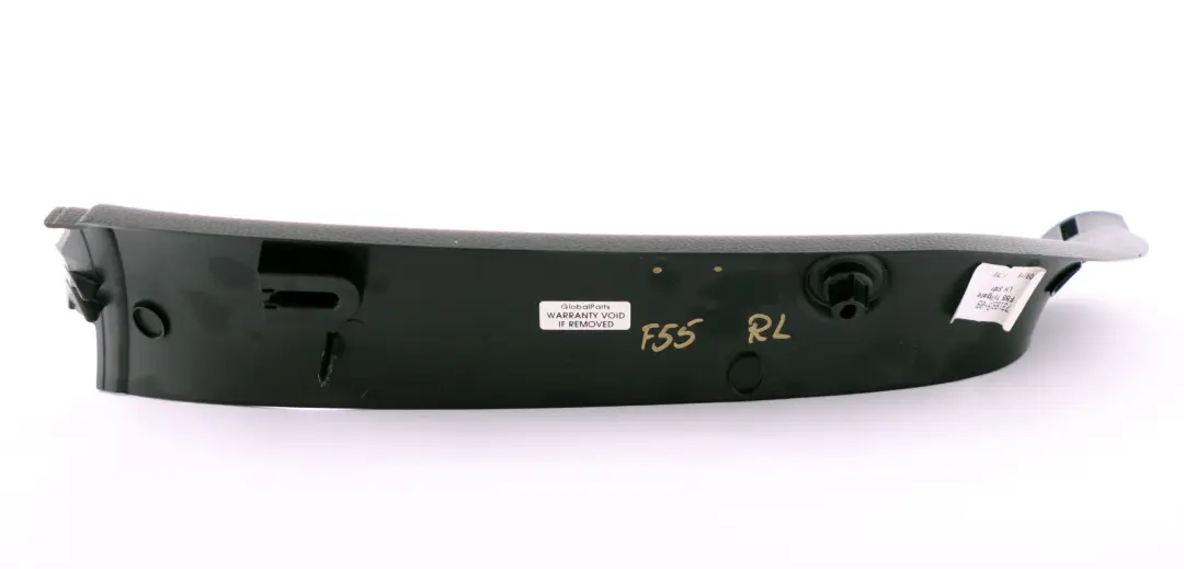 Coperchio del pannello di rivestimento laterale del bagagliaio per Mini F55 con numero di parte 7318939 Mini F55 Coperchio del pannello di rivestimento laterale del bagagliaio - SKU 7318939 - Numero di parte 7318939