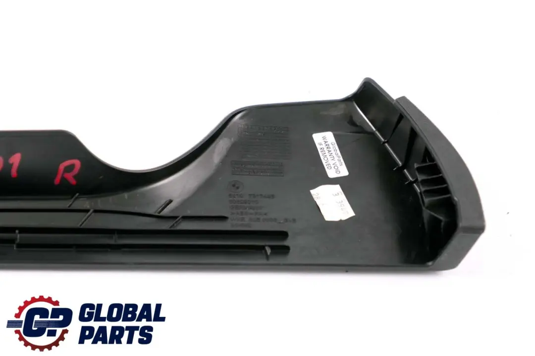 Finisher Upper Rail Exterior Cover Seat Right pour BMW F01 F02 F03 LCI à propos du numéro de pièce 7318986 BMW F01 F02 F03 LCI Finisher Upper Rail Exterior Cover Seat Right - SKU 7318986 - Numéro de pièce 7318986