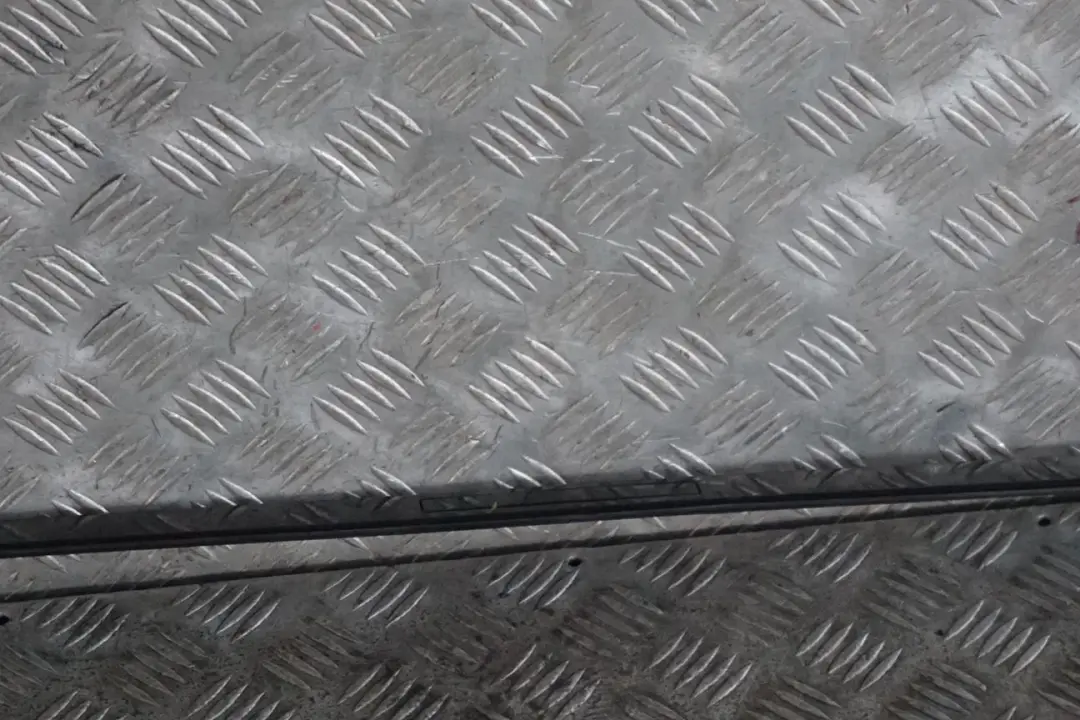 Rechts Dachleiste Dachrinnenschiene Zierleiste Black Sapphire - 475 für BMW 5 F10 mit Teilenummer 7274740 BMW 5 F10 Rechts Dachleiste Dachrinnenschiene Zierleiste Black Sapphire - 475 - SKU 7274740-BS - Teilenummer 7274740