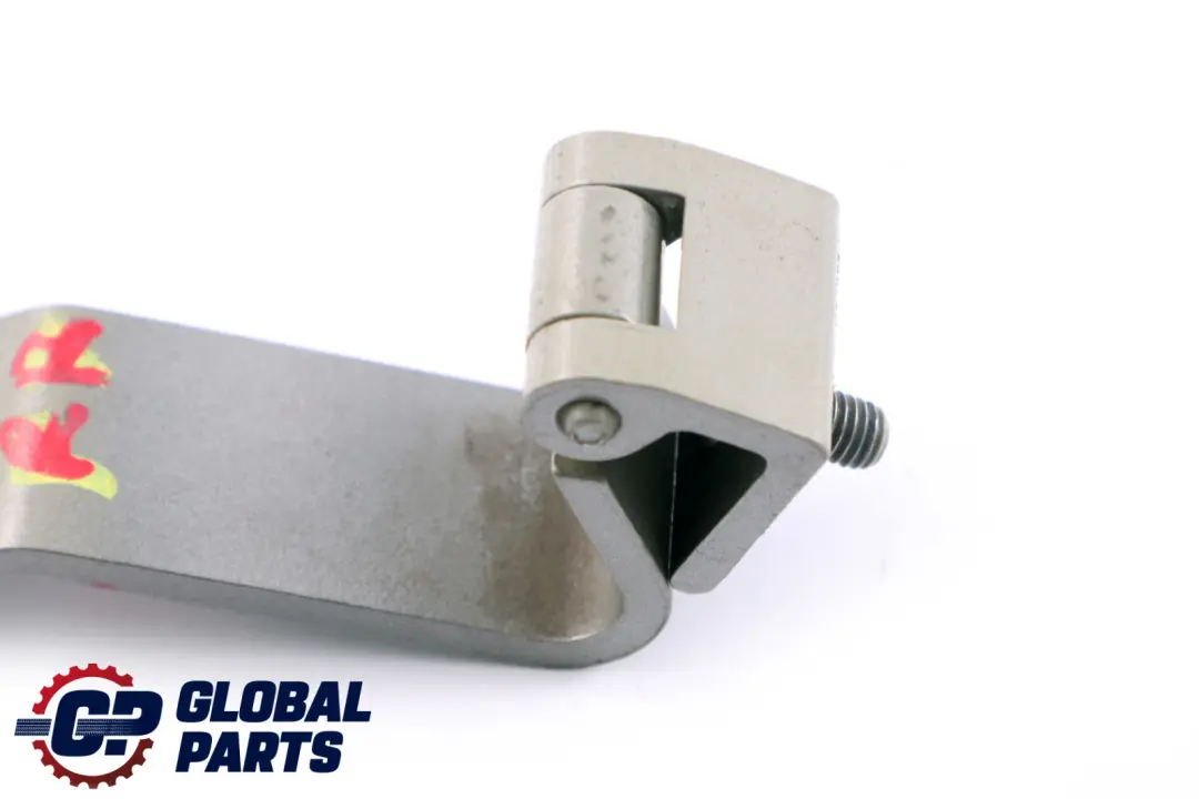 Zawias Klapy Bagażnika Prawy Srebrny C2K 7302540 do BMW Mini F55 F56 o numerze 7320548 BMW Mini F55 F56 Zawias Klapy Bagażnika Prawy Srebrny C2K 7302540 - SKU 7320548-MELT - Numer Części 7320548