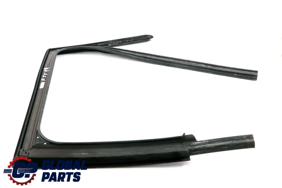 Guía de ventana Puerta trasera derecha para Mini Cooper One F55 con número de pieza 7322444 Mini Cooper One F55 Guía de ventana Puerta trasera derecha - SKU 7322444 - Número de pieza 7322444