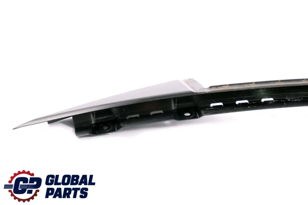 Esquina Trasera Izquierda Tapa Puerta Negro para Mini Cooper F55 con número de pieza 7322445 Mini Cooper F55 Esquina Trasera Izquierda Tapa Puerta Negro - SKU 7322445 - Número de pieza 7322445