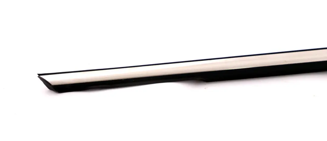 Esterno Modanatura Porta Anteriore Destra Cromo per Mini Cooper One F55 con numero di parte 7322514 Mini Cooper One F55 Esterno Modanatura Porta Anteriore Destra Cromo - SKU 7322514 - Numero di parte 7322514