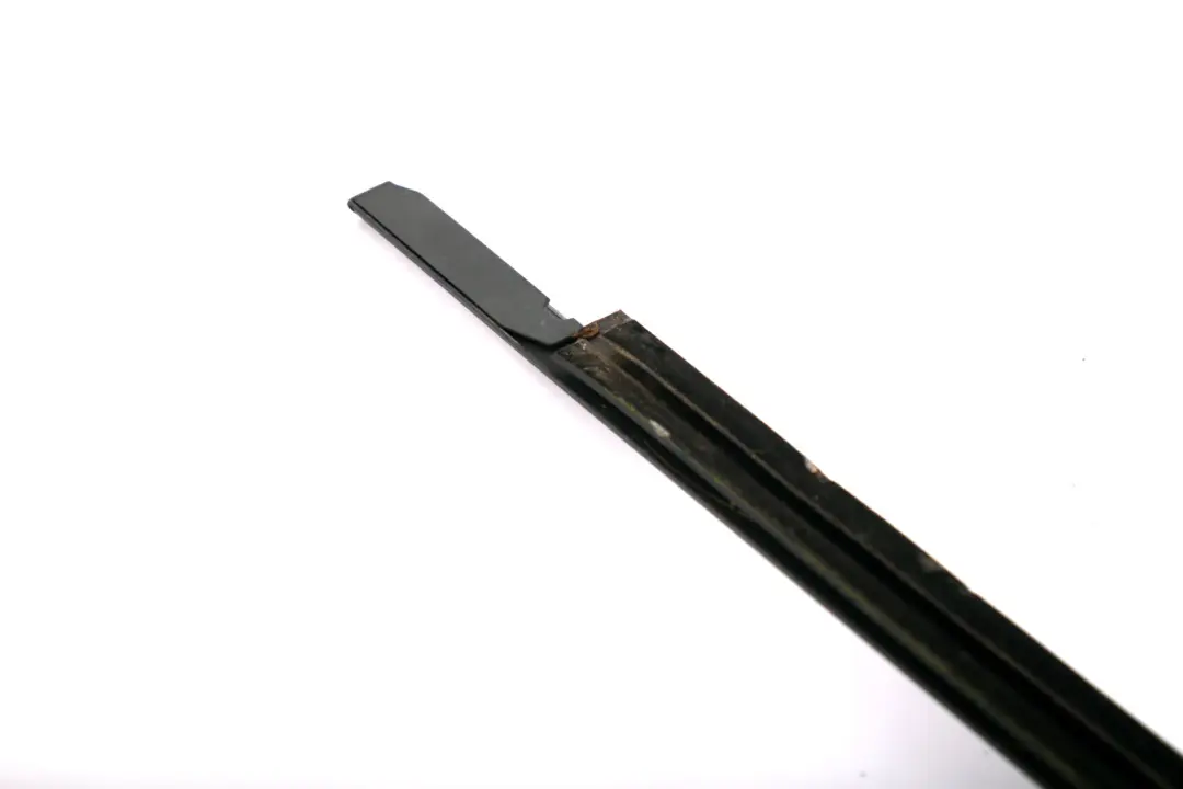 Exterior Strip Trim Cover Puerta Delantera Derecha Cromo para Mini Cooper One F55 con número de pieza 7322514 Mini Cooper One F55 Exterior Strip Trim Cover Puerta Delantera Derecha Cromo - SKU 7322514 - Número de pieza 7322514