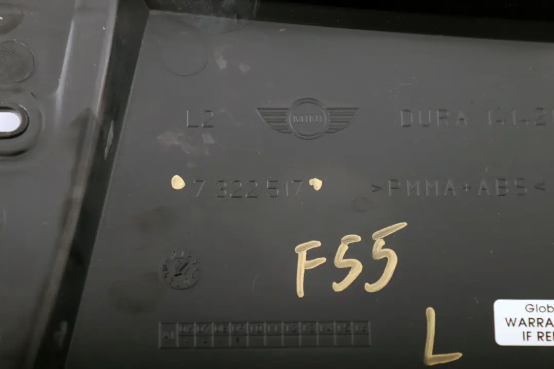 Tapa Columna B Puerta Negro Izquierda para Mini Cooper One F55 con número de pieza 7322517 Mini Cooper One F55 Tapa Columna B Puerta Negro Izquierda - SKU 7322517 - Número de pieza 7322517