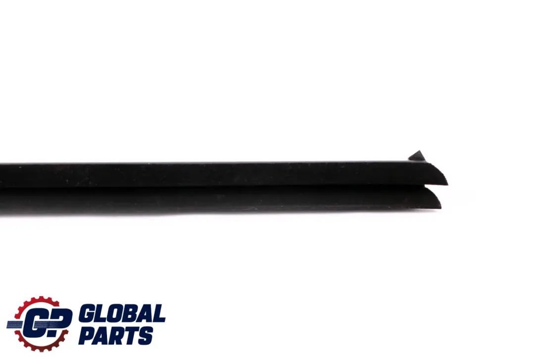 Channel Sealing Inside Door Front Left pour Mini Cooper F55 à propos du numéro de pièce 7322529 Mini Cooper F55 Channel Sealing Inside Door Front Left - SKU 7322529 - Numéro de pièce 7322529