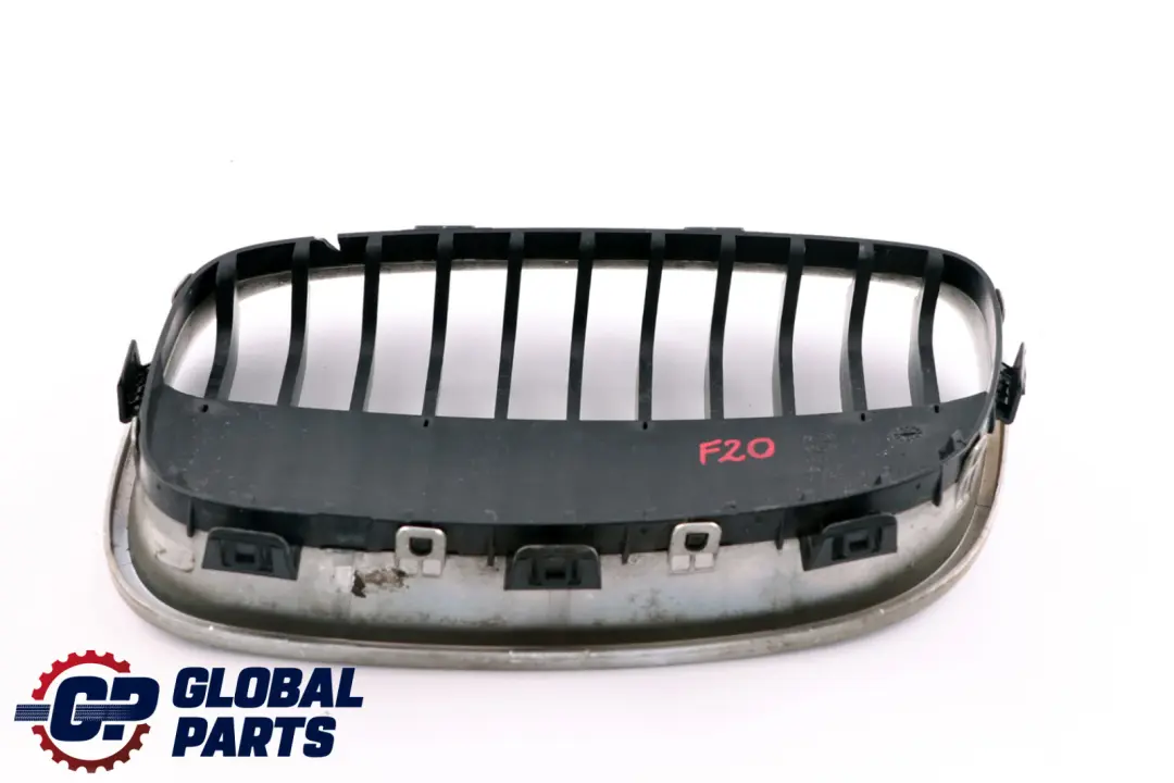 Frente Cubierta Trim Derecho Marco Cromo Rejilla para BMW F20 F21 con número de pieza 7324390 BMW F20 F21 Frente Cubierta Trim Derecho Marco Cromo Rejilla - SKU 7324390 - Número de pieza 7324390