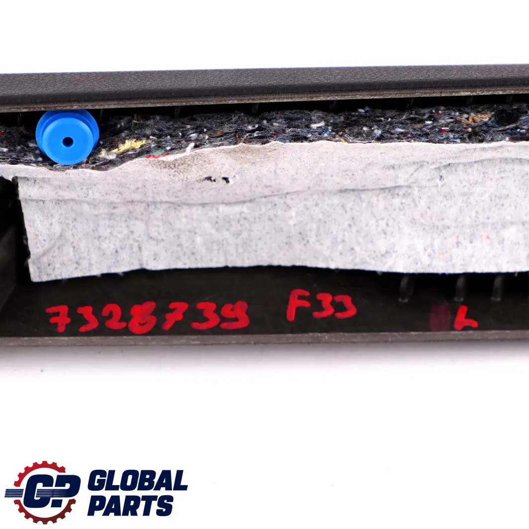 Cubierta Columna A-Pilar Trim Izquierda Negro para BMW F33 F83 M4 Convertible con número de pieza 7328739 BMW F33 F83 M4 Convertible Cubierta Columna A-Pilar Trim Izquierda Negro - SKU 7328739 - Número de pieza 7328739