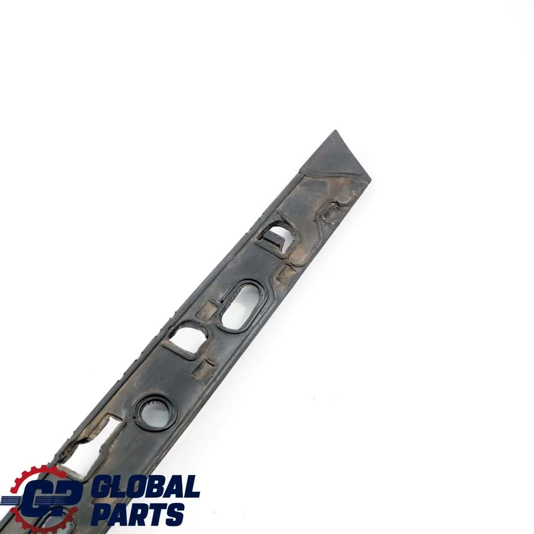 Guarnizione Schiuma Isolamento Pilastro Anteriore Destro per Mini Cooper F55 con numero di parte 7328936 Mini Cooper F55 Guarnizione Schiuma Isolamento Pilastro Anteriore Destro - SKU 7328936 - Numero di parte 7328936