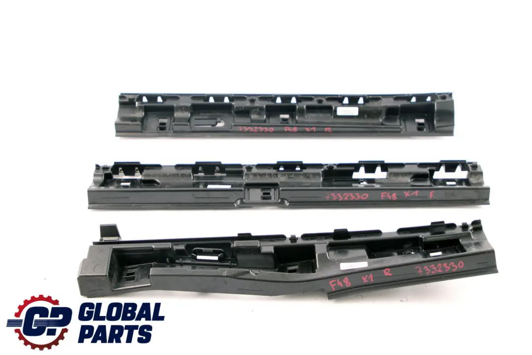 Set supporti per il coperchio della soglia gonna laterale destra BMW X1 F48 - SKU 7332330 - Numero di parte 7332330