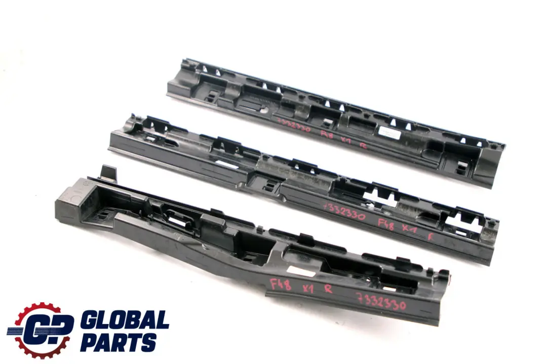 BMW X1 F48 Lado Derecho Faldón Sill Tapa Soporte Set - SKU 7332330 - Número de pieza 7332330