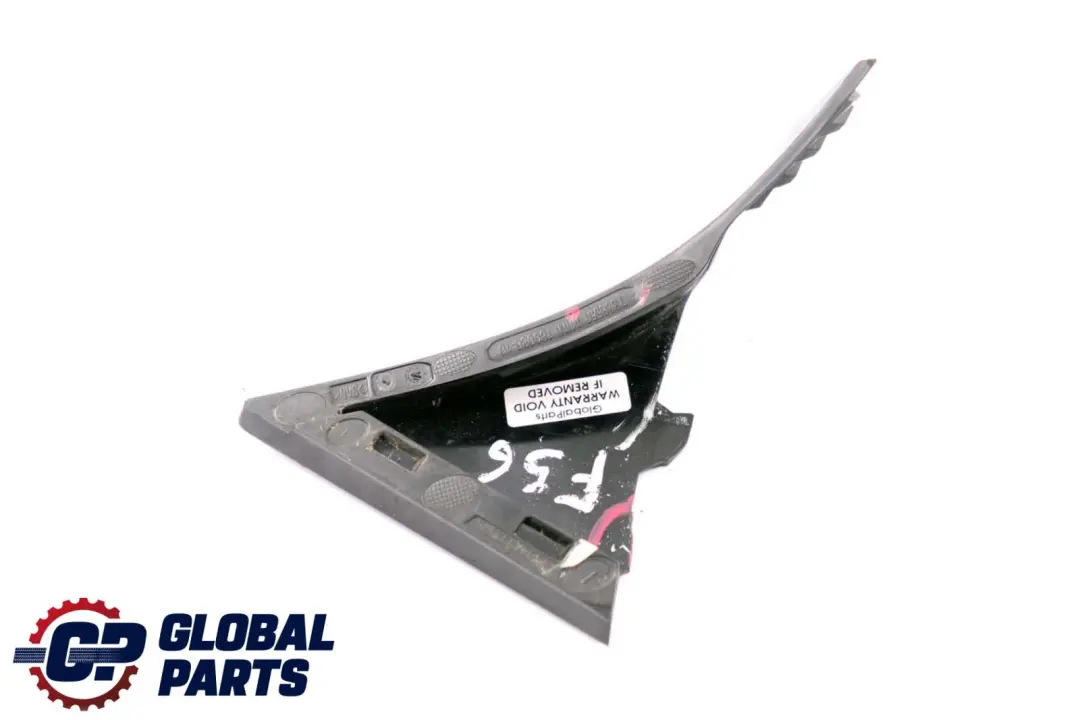 Abdeckung links N/S Kofferraumdeckel Montageteil Schwarz für Mini Cooper F56 mit Teilenummer 7338557 Mini Cooper F56 Abdeckung links N/S Kofferraumdeckel Montageteil Schwarz - SKU 7338557 - Teilenummer 7338557