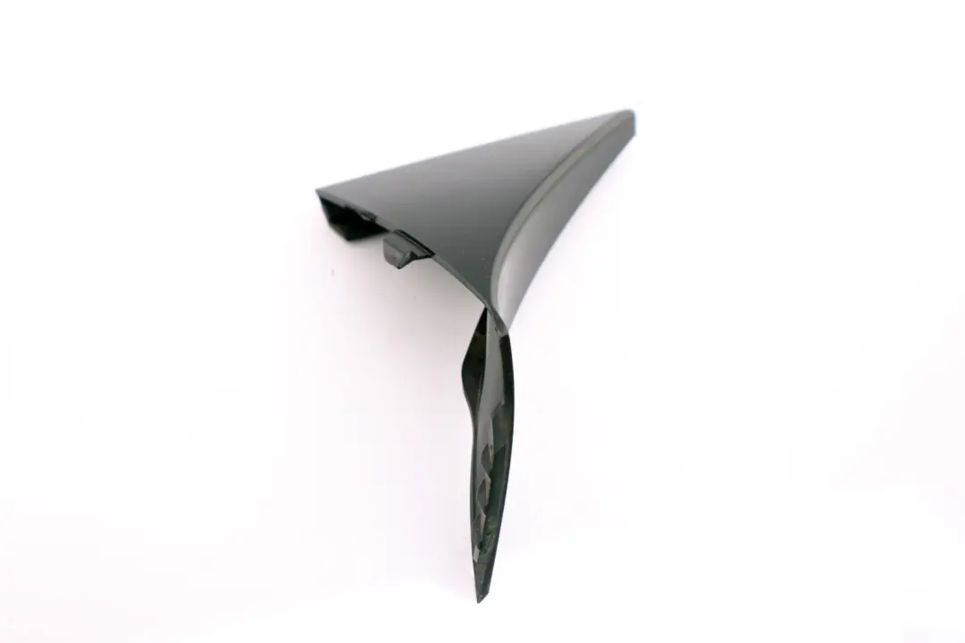 Cubierta Tapa Maletero Derecho Pieza Montaje Negro para Mini Cooper F56 con número de pieza 7338558 Mini Cooper F56 Cubierta Tapa Maletero Derecho Pieza Montaje Negro - SKU 7338558 - Número de pieza 7338558