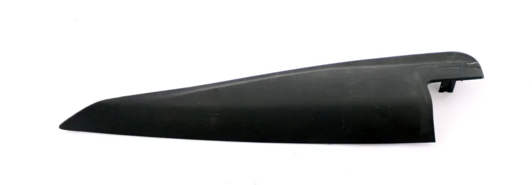 Eckblende TĂĽre Hinten Rechts Schwarz für Mini Cooper F55 mit Teilenummer 7338844 Mini Cooper F55 Eckblende TĂĽre Hinten Rechts Schwarz - SKU 7338844 - Teilenummer 7338844