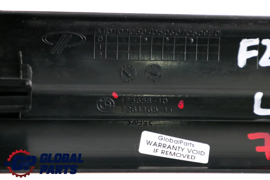 Striscia Di Copertura Ingresso Anteriore Sinistro N/S Nero per BMW F21 F22 F23 LCI con numero di parte 7339621 BMW F21 F22 F23 LCI Striscia Di Copertura Ingresso Anteriore Sinistro N/S Nero - SKU 7339621 - Numero di parte 7339621