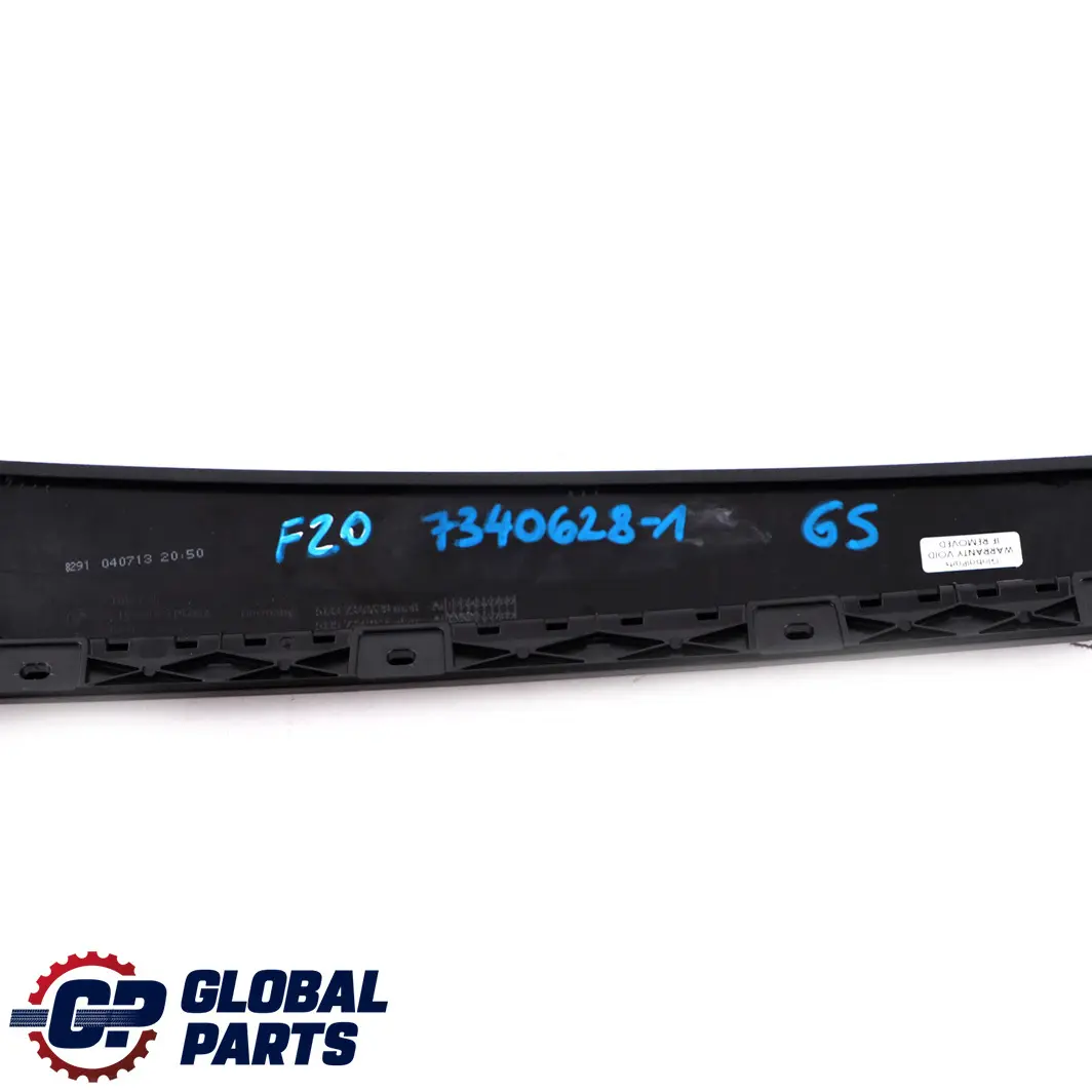 Acabado B-Pilar Recubrimiento Puerta Trasera Derecha Alto Brillo para BMW F20 con número de pieza 7340628 BMW F20 Acabado B-Pilar Recubrimiento Puerta Trasera Derecha Alto Brillo - SKU 7340628-1 - Número de pieza 7340628