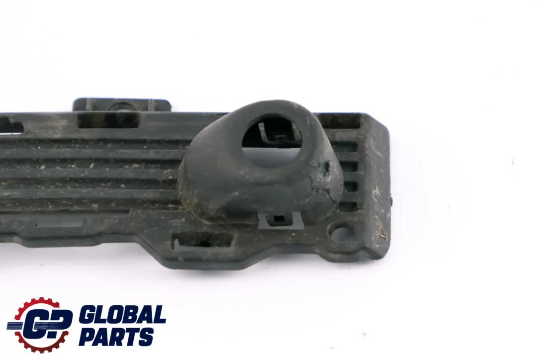 Kratka Osłona Wlot Atrapa Zderzaka Lewa do Mini Cooper F55 F56 o numerze 7340747 Mini Cooper F55 F56 Kratka Osłona Wlot Atrapa Zderzaka Lewa - SKU 7340747 - Numer Części 7340747