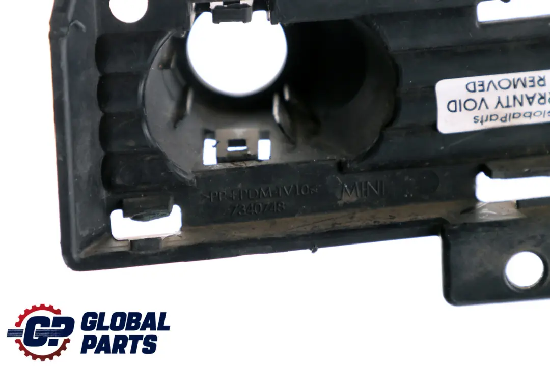 Parachoques delantero Acabado entrada aire derecho PDC para Mini Cooper F55 F56 con número de pieza 7340748 Mini Cooper F55 F56 Parachoques delantero Acabado entrada aire derecho PDC - SKU 7340748 - Número de pieza 7340748