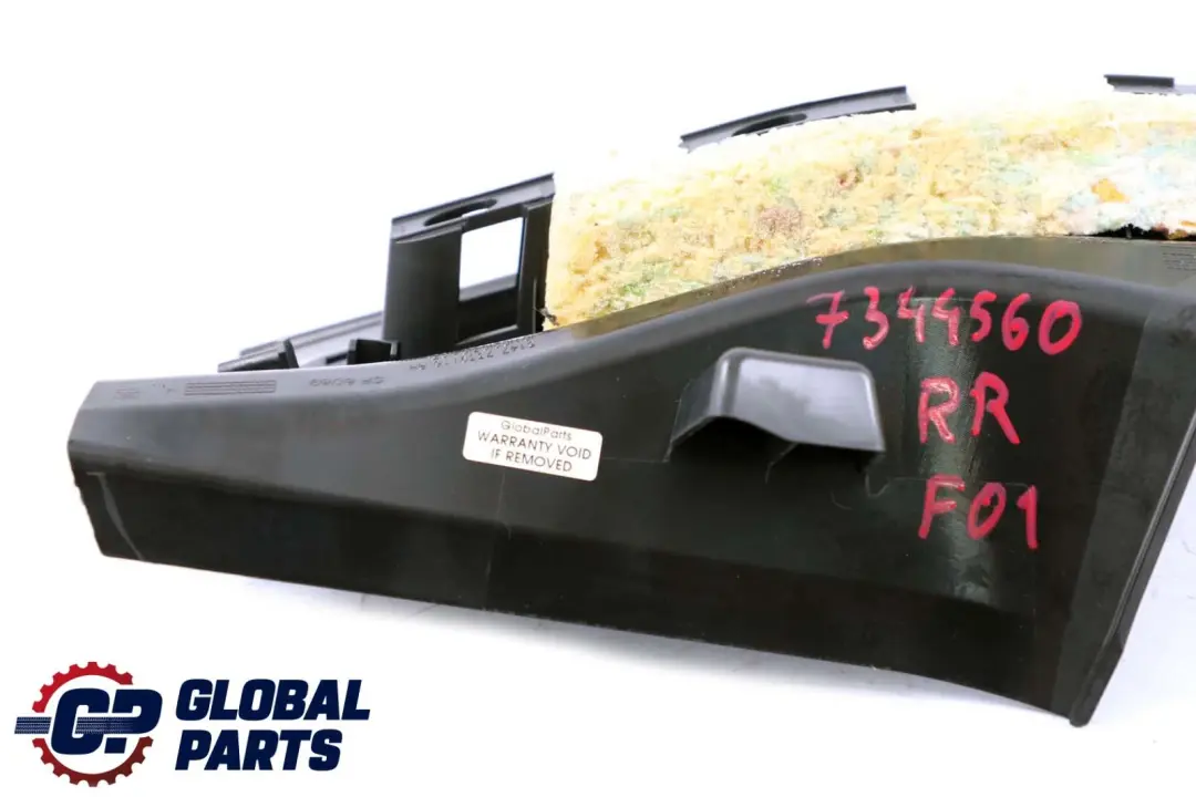 Copertura Striscia Ingresso Interno Posteriore Destro Nero 7339116 per BMW F01 LCI con numero di parte 7344560 BMW F01 LCI Copertura Striscia Ingresso Interno Posteriore Destro Nero 7339116 - SKU 7344560 - Numero di parte 7344560