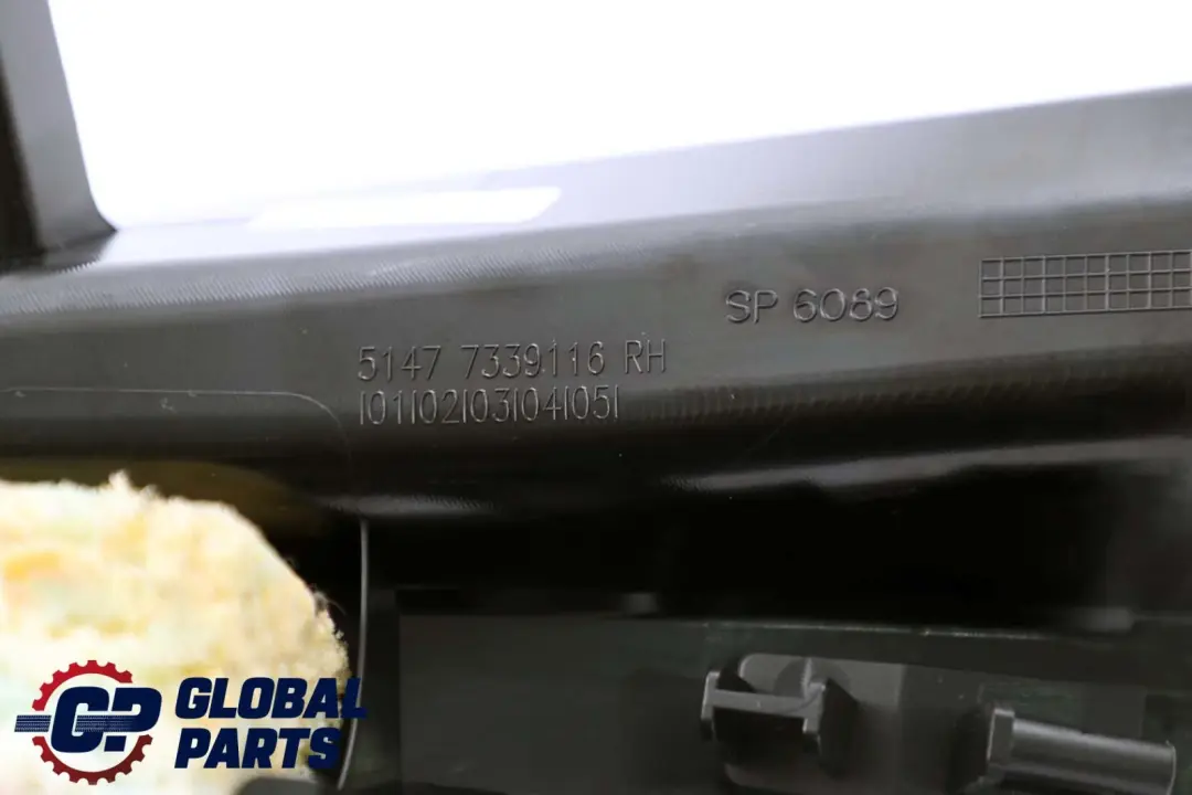 Tapa Tira Entrada Interior Trasera Derecha Negro 7339116 para BMW F01 LCI con número de pieza 7344560 BMW F01 LCI Tapa Tira Entrada Interior Trasera Derecha Negro 7339116 - SKU 7344560 - Número de pieza 7344560