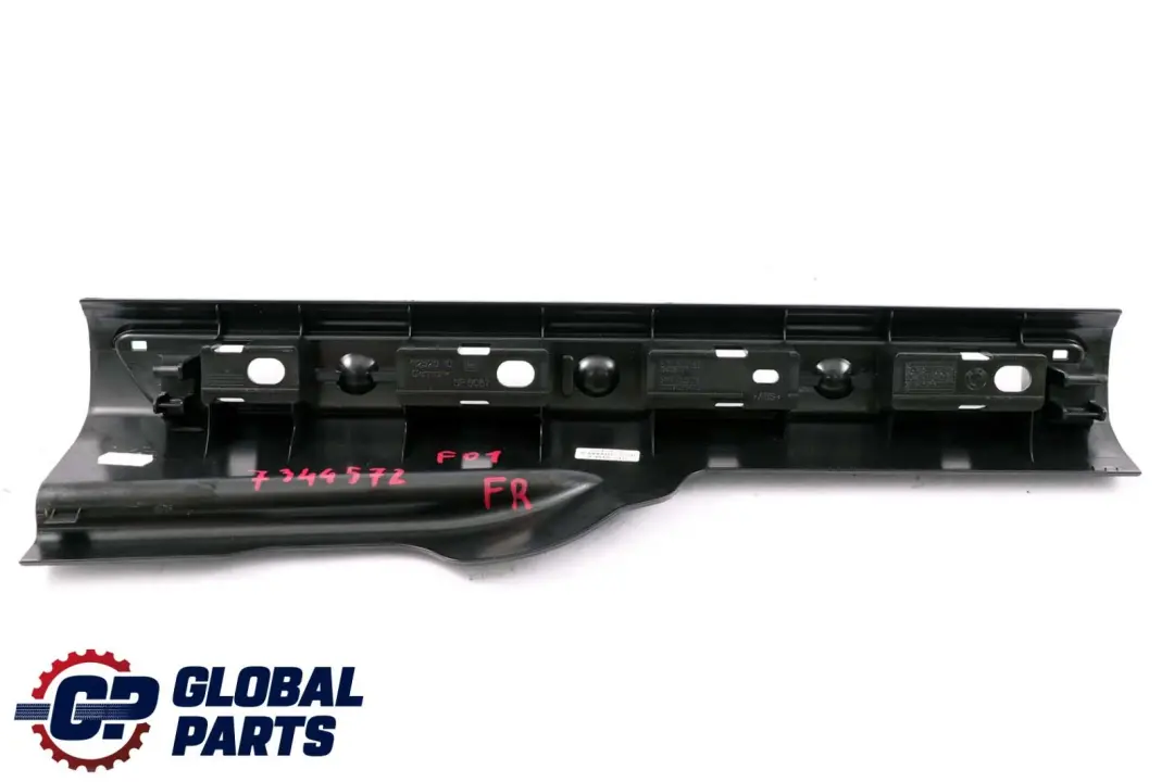 Bande de Couverture Entree Interieur Avant Droite Noir pour BMW F01 F02 LCI à propos du numéro de pièce 7344572 BMW F01 F02 LCI Bande de Couverture Entree Interieur Avant Droite Noir - SKU 7344572 - Numéro de pièce 7344572