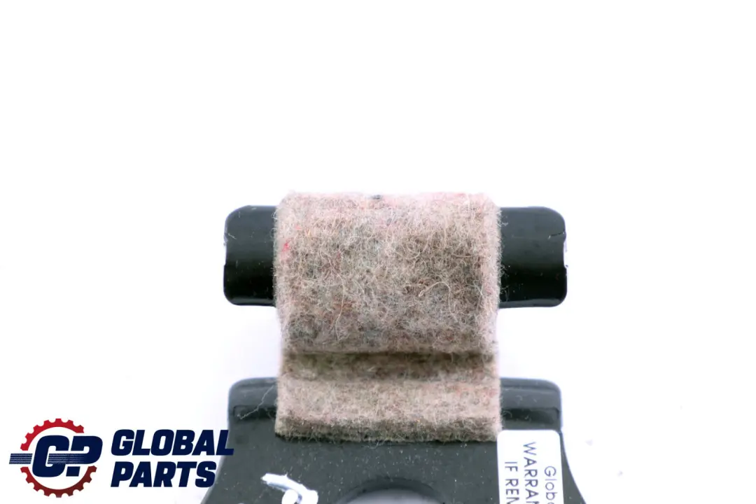 Supporto per portapacchi Schienale Sedile Posteriore Destro per BMW F30 con numero di parte 7346698 BMW F30 Supporto per portapacchi Schienale Sedile Posteriore Destro - SKU 7346698 - Numero di parte 7346698