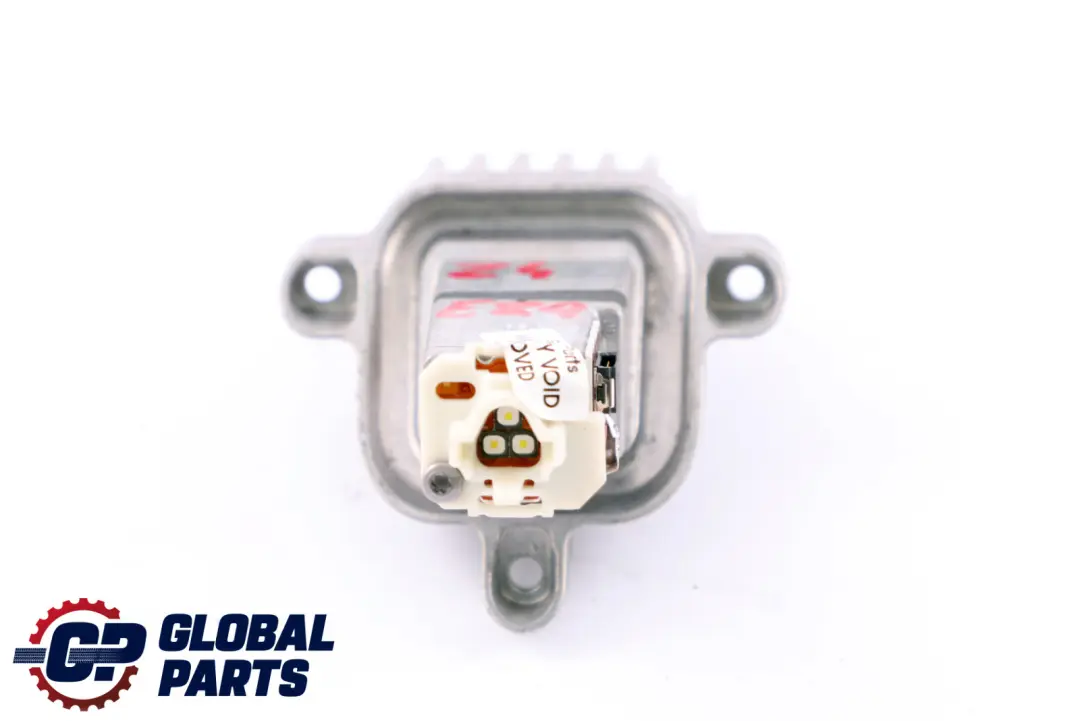 Faro delantero Módulo LED Lámpara para BMW Z4 E89 Cabrio con número de pieza 7348935 BMW Z4 E89 Cabrio Faro delantero Módulo LED Lámpara - SKU 7348935 - Número de pieza 7348935