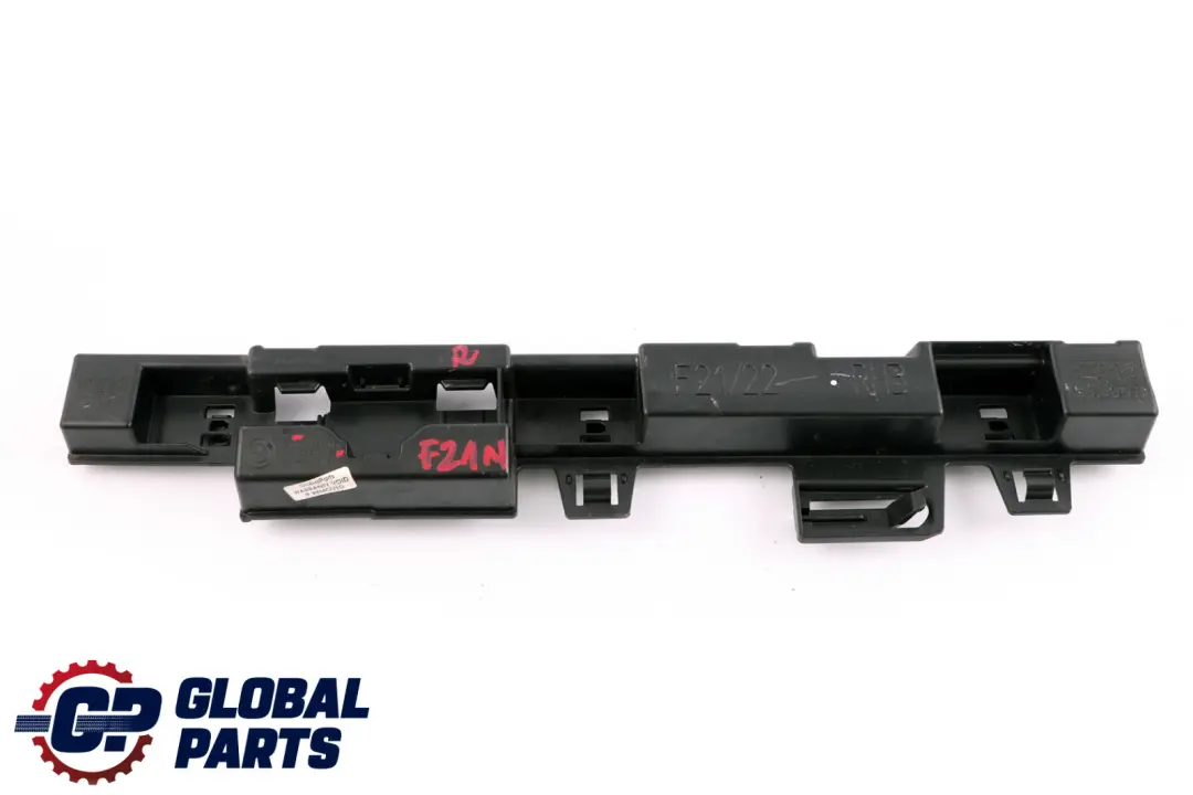 BMW 1 2 Series F21 F22 LCI Holding Strip Mount Bracket RH3 Right O/S - SKU 7349086-1 - Part number 7268076