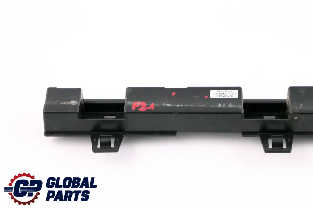 Listwa Ślizg Mocowanie Progu Prawy RH3 do BMW F21 F22 o numerze 7268076 BMW F21 F22 Listwa Ślizg Mocowanie Progu Prawy RH3 - SKU 7349086-1 - Numer Części 7268076