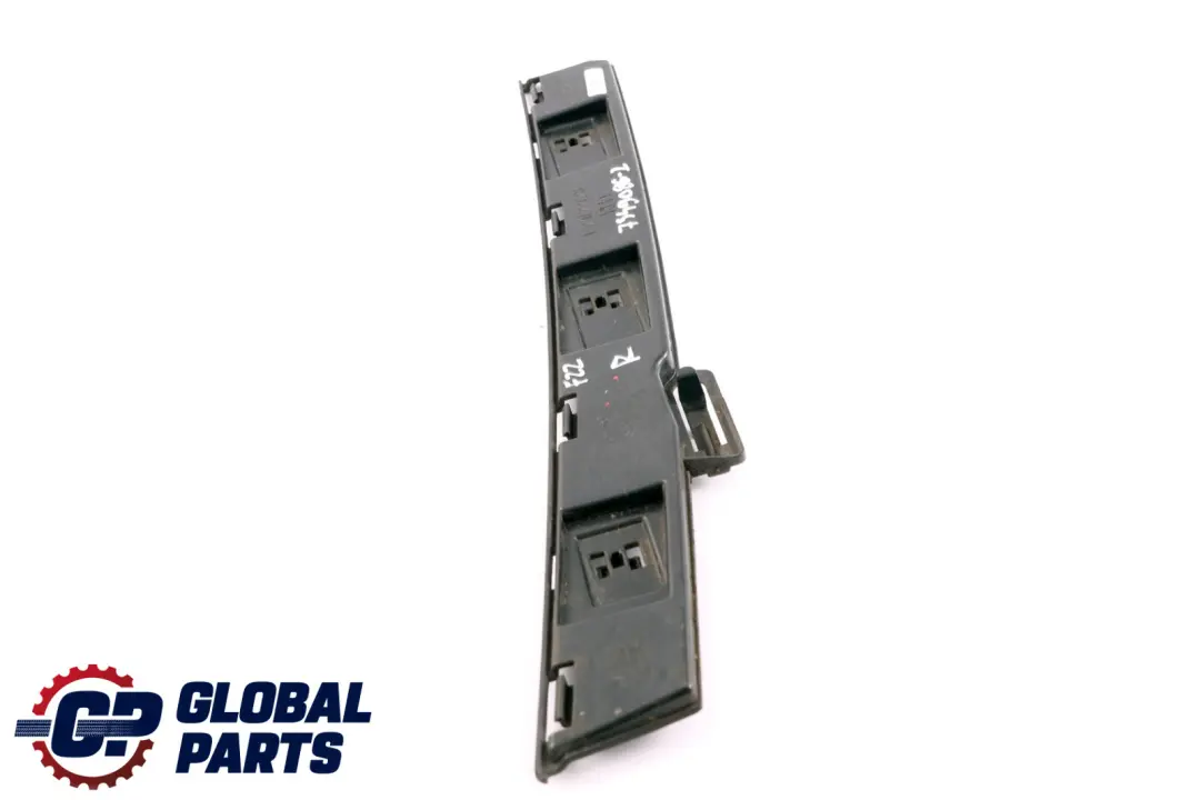 BMW F21 F22 LCI Supporto Striscia Supporto Rh4 Destra O/S 7268078 - SKU 7349086-2 - Numero di parte 7349086