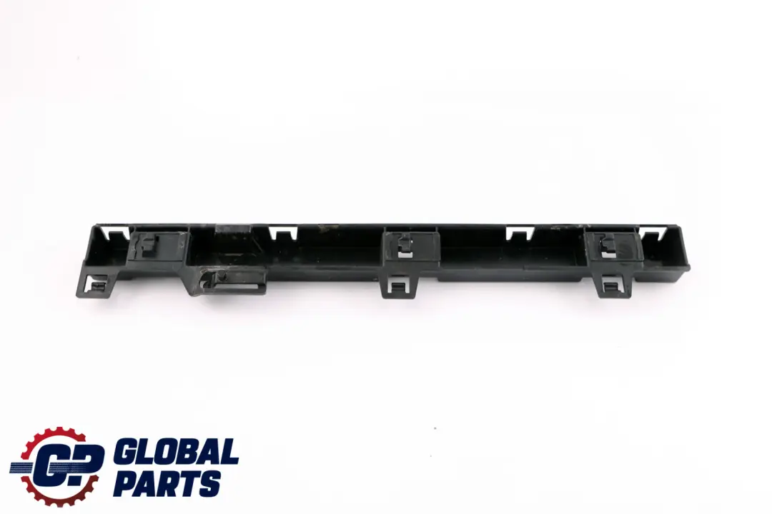 BMW 1 2 er F21 F22 LCI Satz Halteleisten rechts - SKU 7349086 - Teilenummer 7268074