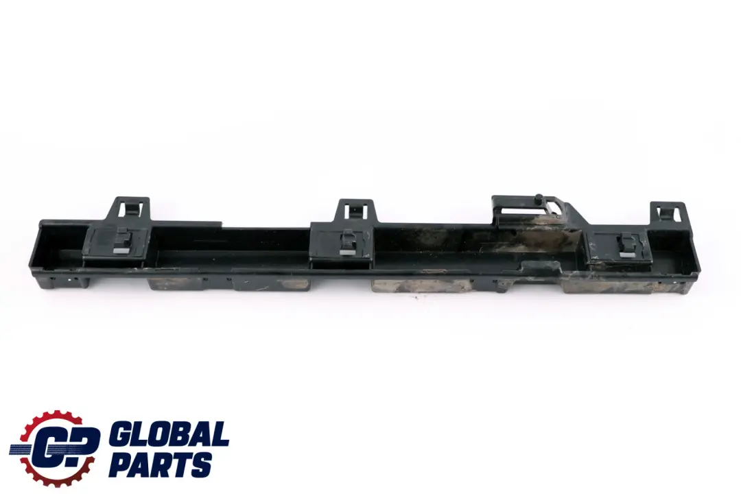 BMW 1 2 er F21 F22 LCI Satz Halteleisten rechts - SKU 7349086 - Teilenummer 7268074