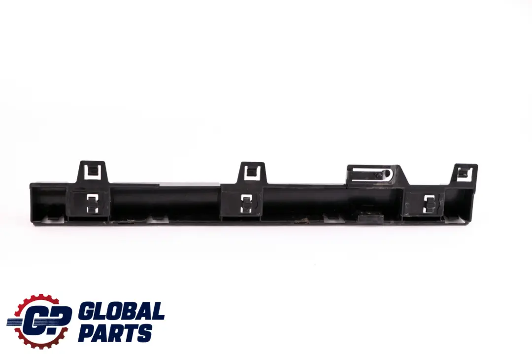 BMW 1 2 er F21 F22 LCI Satz Halteleisten rechts - SKU 7349086 - Teilenummer 7268074