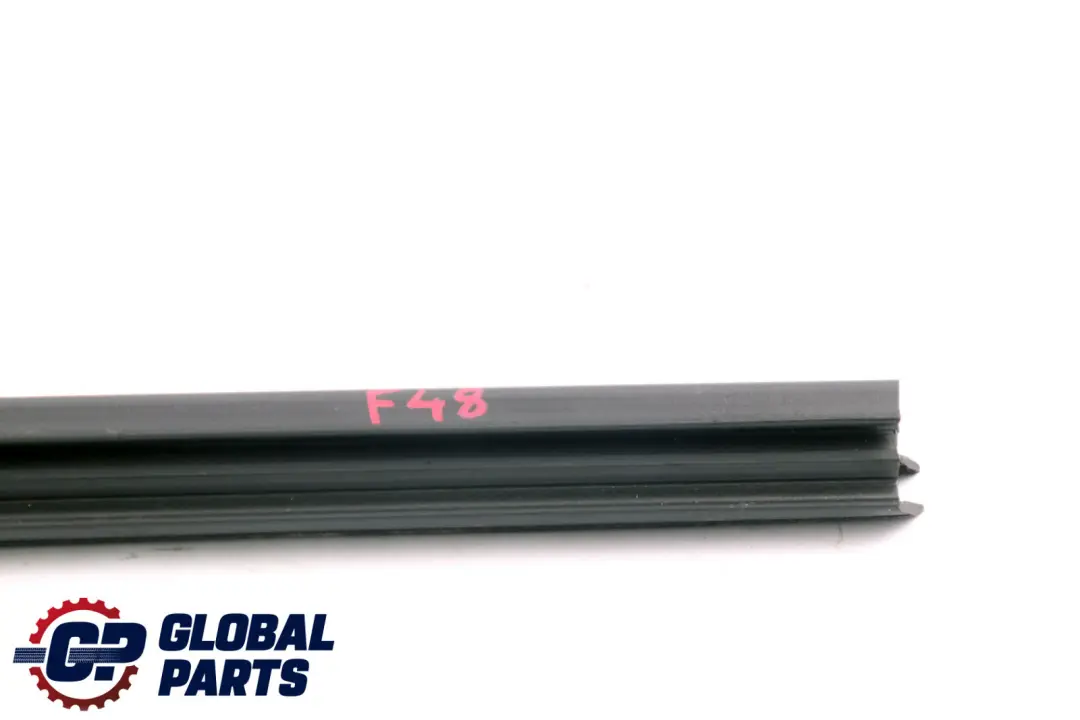 BMW X1 F48 Puerta Trasera Derecha Ventana Interior Canal Sello - SKU 7349660 - Número de pieza 7349660