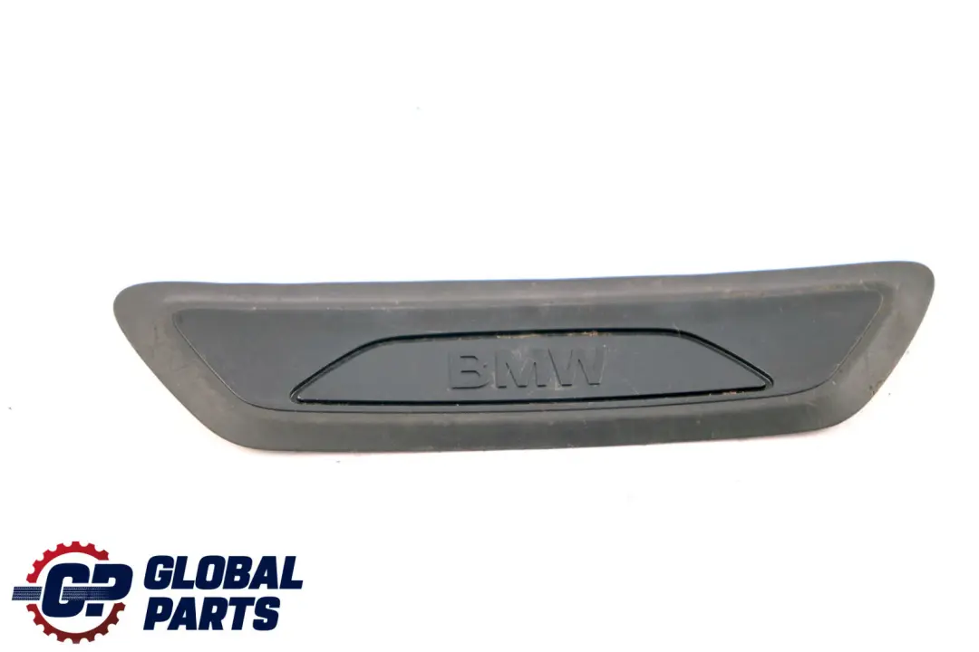 Tapa Tira Entrada Trasera Derecha Negro para BMW X1 X2 F39 F48 con número de pieza 7349674 BMW X1 X2 F39 F48 Tapa Tira Entrada Trasera Derecha Negro - SKU 7349674 - Número de pieza 7349674