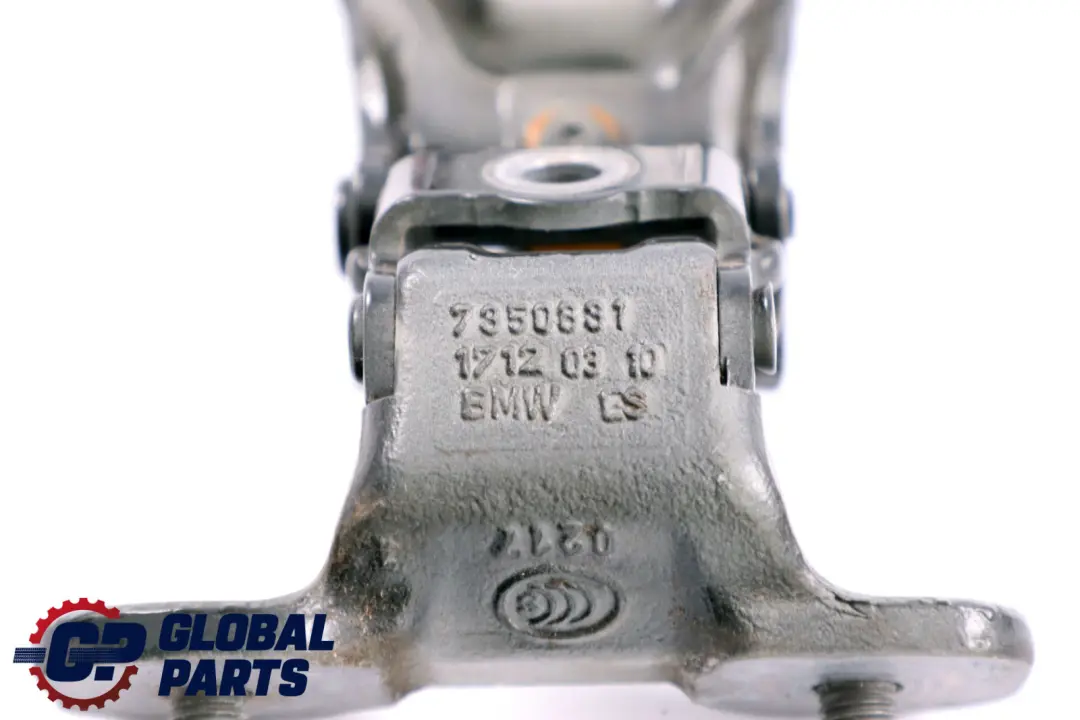 Charnière arrière gauche du couvercle de coffre Noir Sapphire 475 pour BMW X1 F48 à propos du numéro de pièce 7350831 BMW X1 F48 Charnière arrière gauche du couvercle de coffre Noir Sapphire 475 - SKU 7350827-BS - Numéro de pièce 7350831