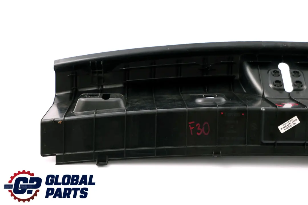 BMW F30 F80 M3 Osłona Nakładka Pasa Tył - SKU 7351650 - Numer Części 7351650
