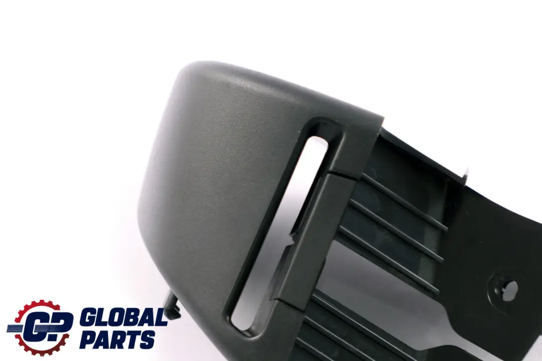 Trim Belt Outlet Roofliner Nero Destra O/S per BMW F22 F87 LCI Cover con numero di parte 7351680 BMW F22 F87 LCI Cover Trim Belt Outlet Roofliner Nero Destra O/S - SKU 7351680 - Numero di parte 7351680