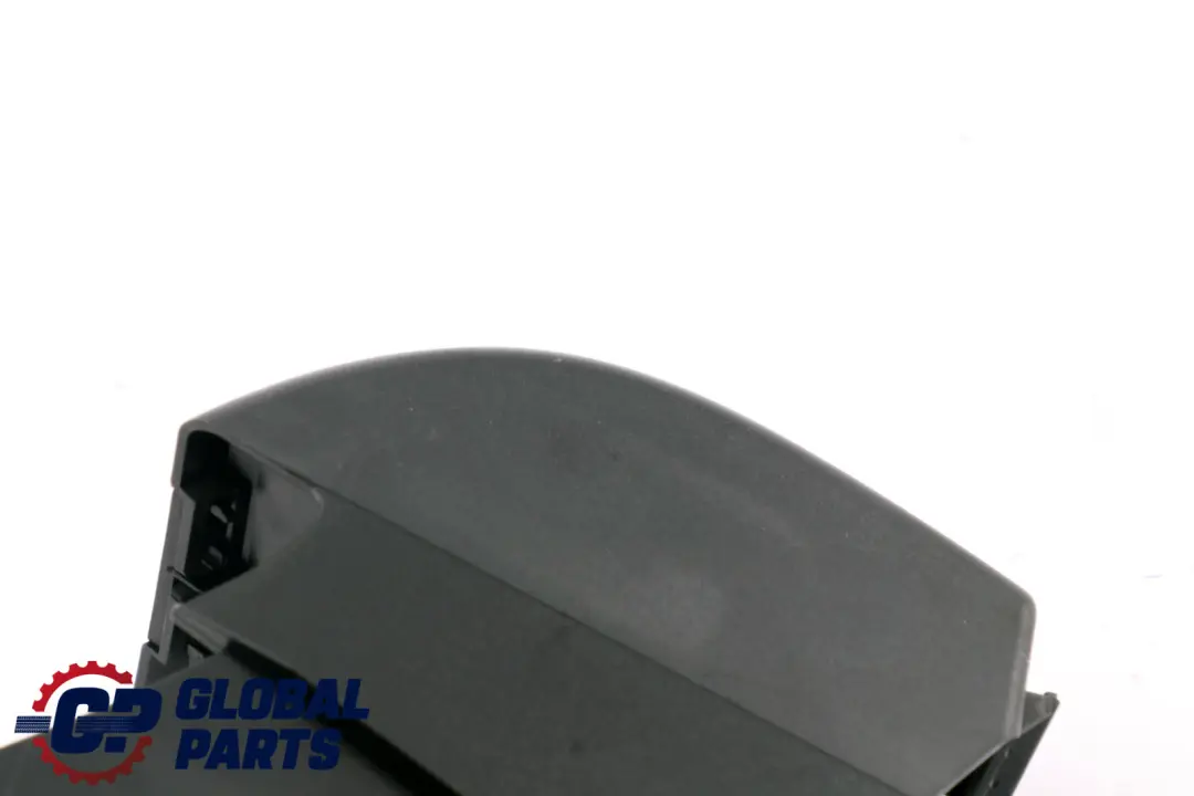 BMW F22 F87 LCI Tapa Recorte Cinturon Salida Roofliner Negro Derecha - SKU 7351680 - Número de pieza 7351680