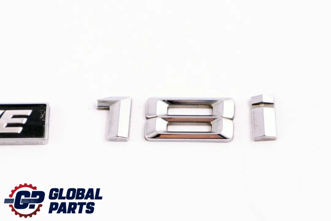 BMW Z4 E89 S Drive 18i Emblema Logo Rivestimento - SKU 7352165 - Numero di parte 7352165