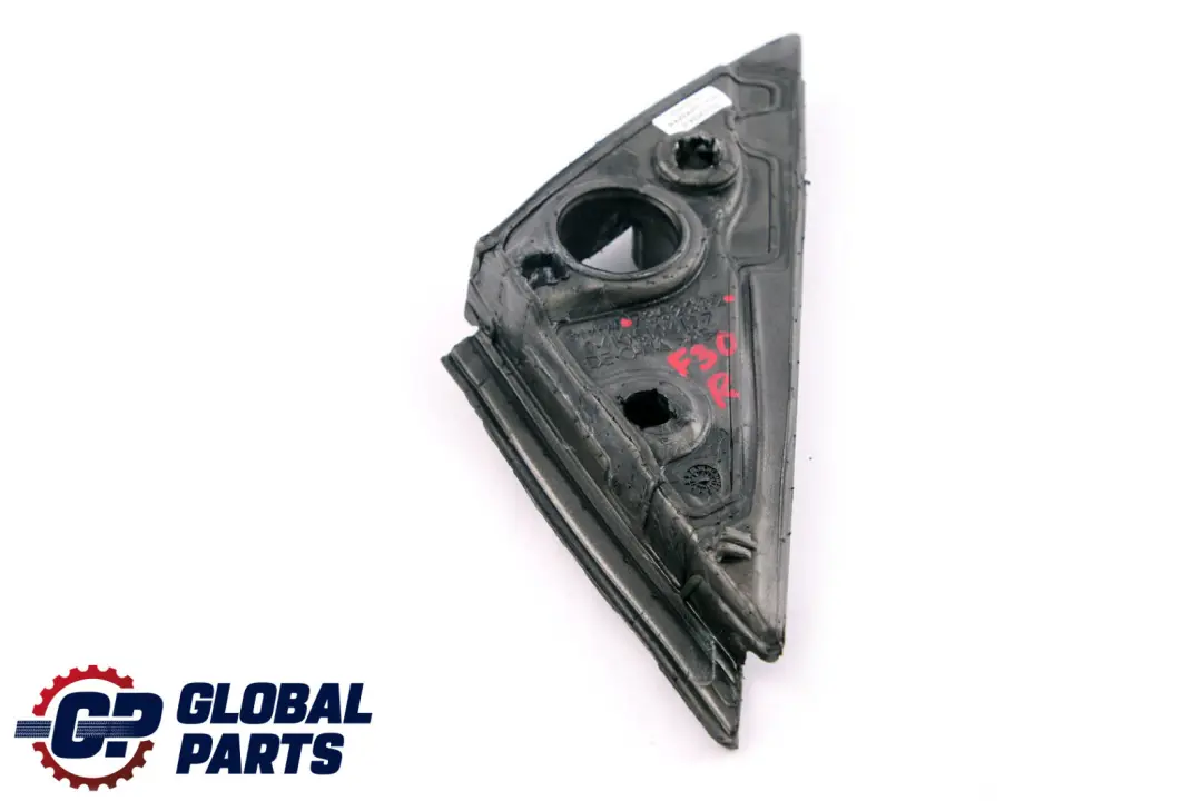 Chiusura Ermetica Specchio Triangolare Esterno Destra per BMW F30 F31 con numero di parte 7352232 BMW F30 F31 Chiusura Ermetica Specchio Triangolare Esterno Destra - SKU 7352232 - Numero di parte 7352232