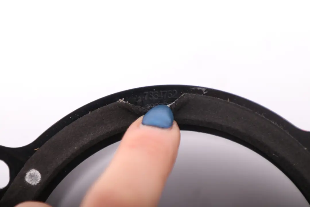 Tapa Altavoz Espaciador Anillo Delantero Derecho para Mini Cooper One F55 con número de pieza 7354752 Mini Cooper One F55 Tapa Altavoz Espaciador Anillo Delantero Derecho - SKU 7354752 - Número de pieza 7354752